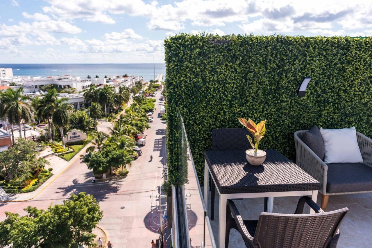 One Paralia Boutique Apartamento